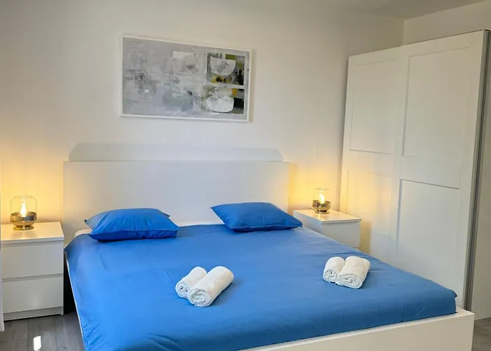 Artapart T Apartman *